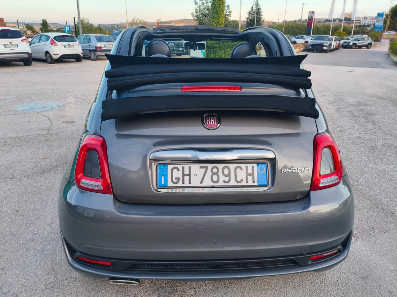 Fiat 500 C 1.0 Hybrid Connect