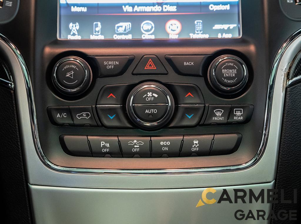 Jeep Grand Cherokee IV 2013 6.4 V8 HEMI SRT