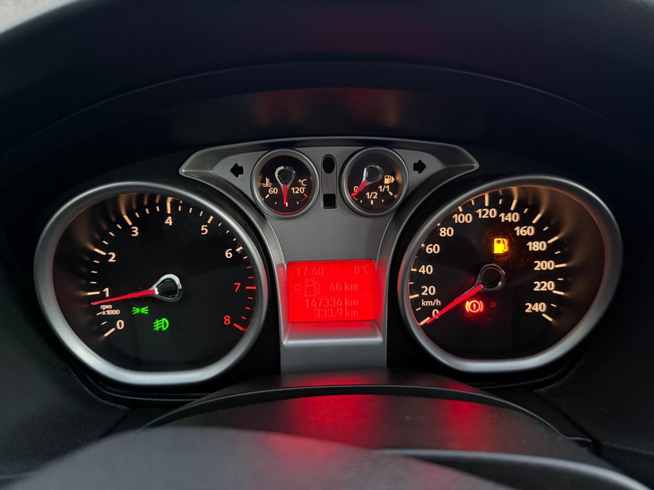 Ford Focus 1.6 benzina EURO5A NEOPATENTATI-FAMIGLIARE