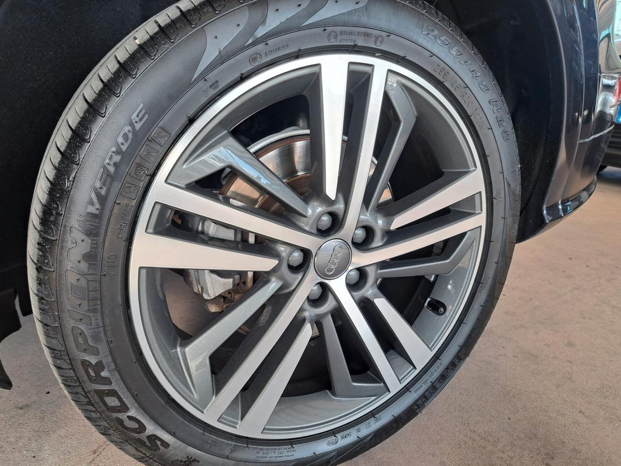 Audi Q5 2.0 TDI 4WD 190CV S-line AUTOM.