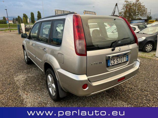 NISSAN X-Trail 2.2 dCi Elegance