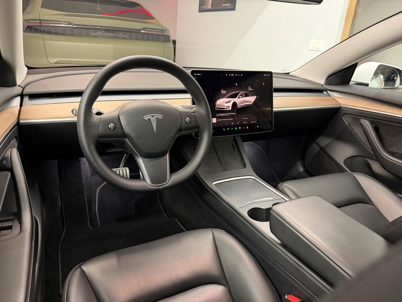 Model 3 Long Range AWD Performance iva