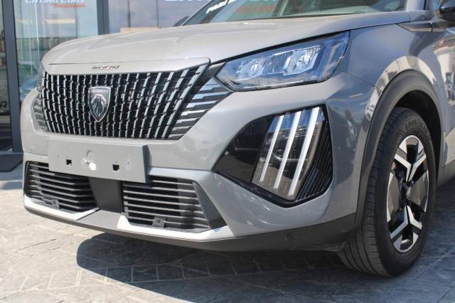 Peugeot 2008 1.2 Allure s&s 130cv Automatica con CarPlay