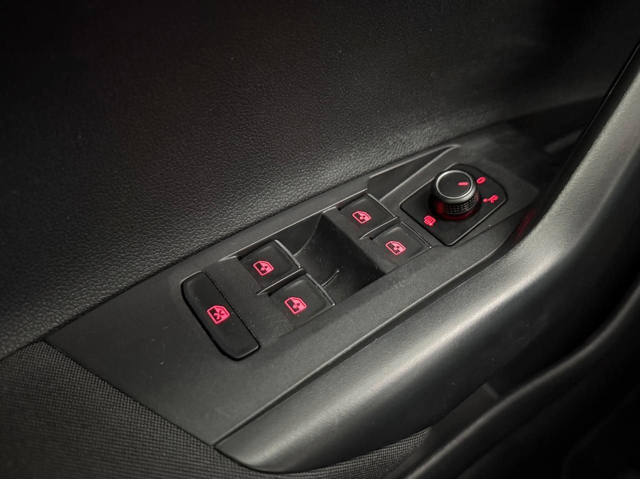 POLO 1.6 TDI 95CV MOD. R-LINE