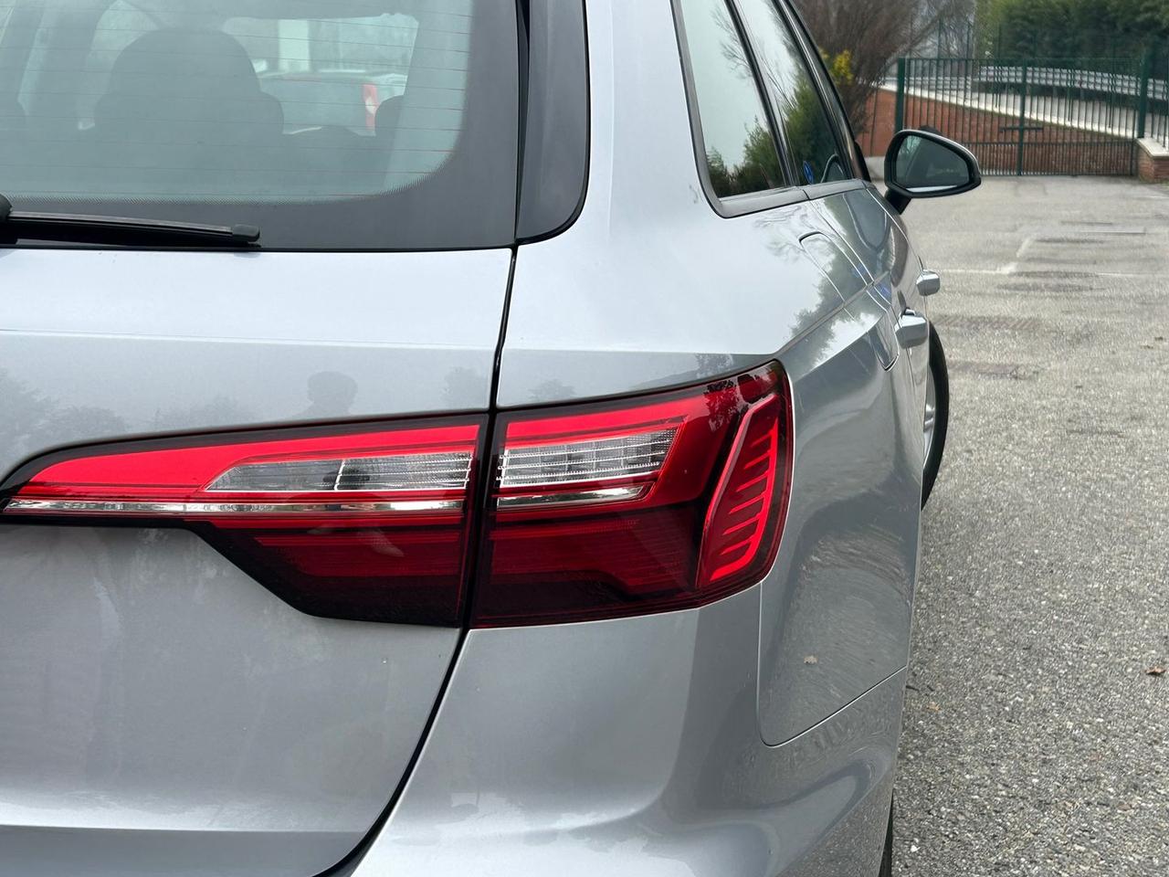 Audi A4 Business 2.0 30 TDI MHEV #9673