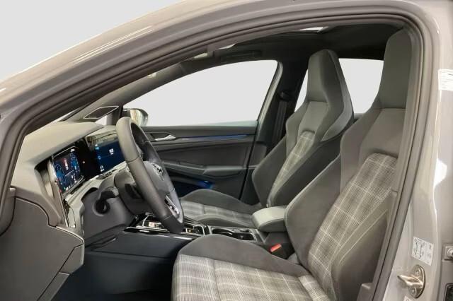 Volkswagen Golf 2.0 TDI GTD 8 DSG BLACK MATRIX TETTO