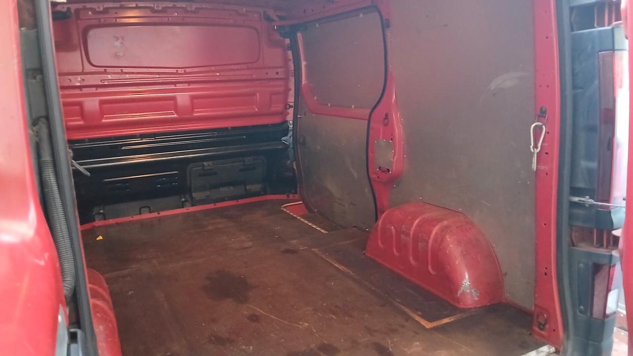 Renault Trafic 1600 DCI E6 IVA COMPRESA