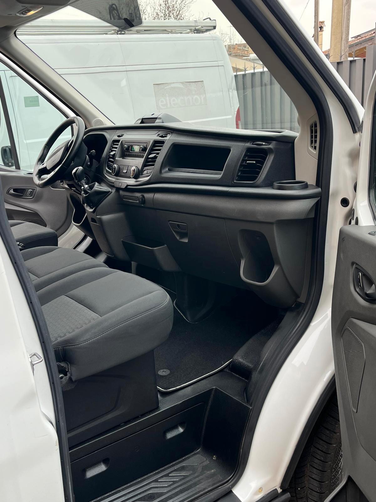 Ford Transit 2.0 Eco Blue Hybrid 130 CV H2L2