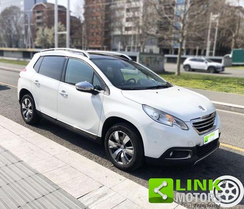 PEUGEOT 2008 1.6 e-HDi 115 CV Stop&Start Allure