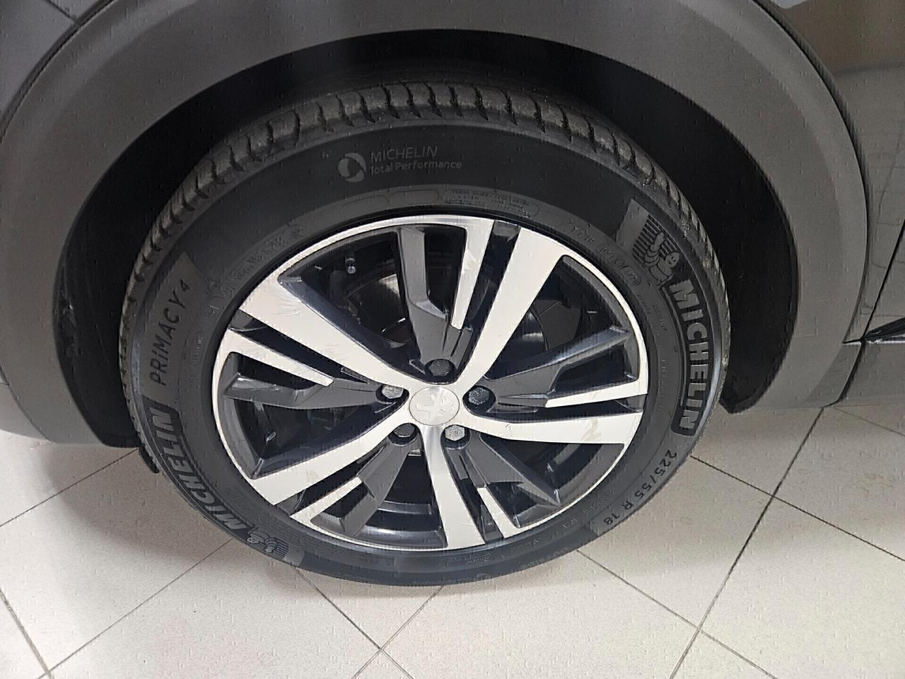 Peugeot 3008 BlueHDi 130 S&S Allure