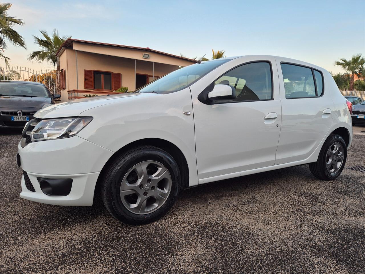 Dacia SANDERO 1.2 GPL 75CV RESTAYLING NUOVA FULL 2015