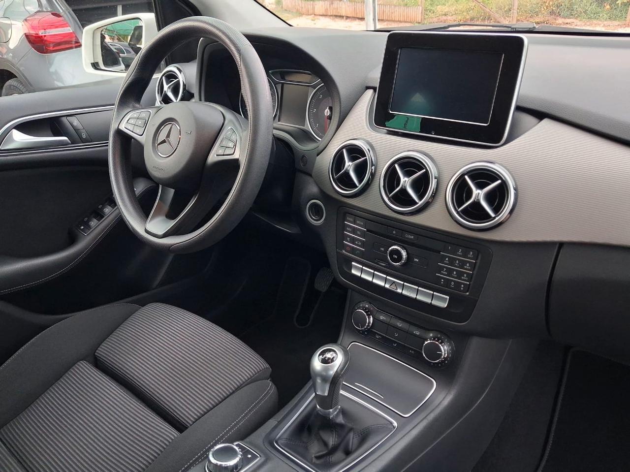 Mercedes B 180 D Executive E6 FL
