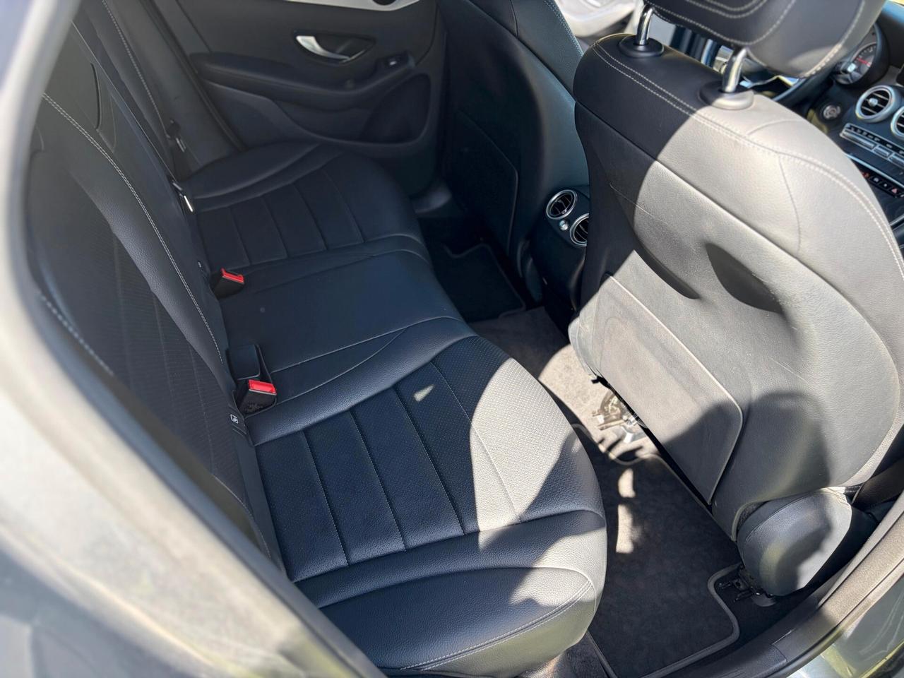 Mercedes-benz GLC 220 d 4Matic Coupé Business
