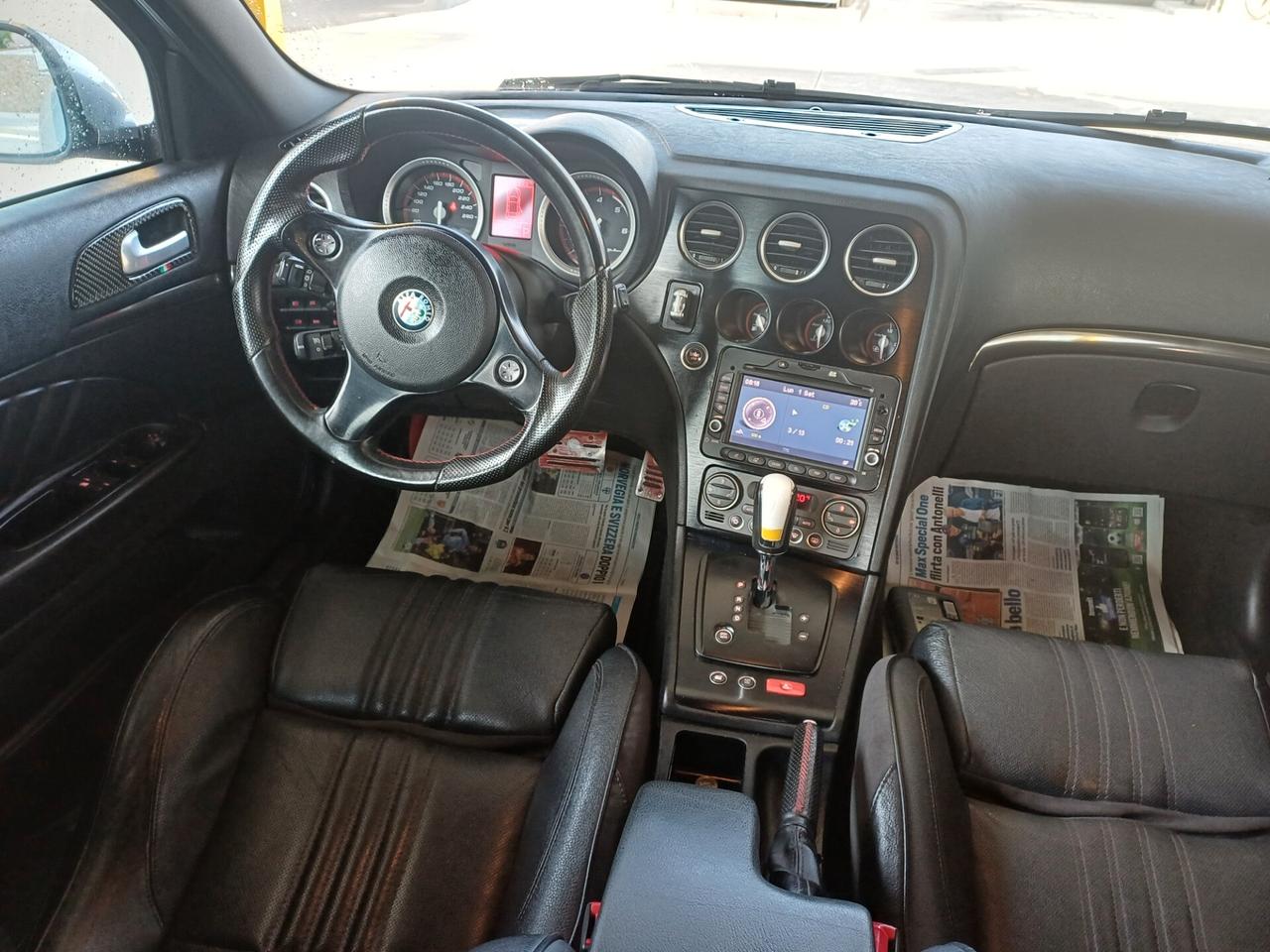 Alfa Romeo 159 2.4 JTDm 200 CV Distinctive Q-Tronic 2011