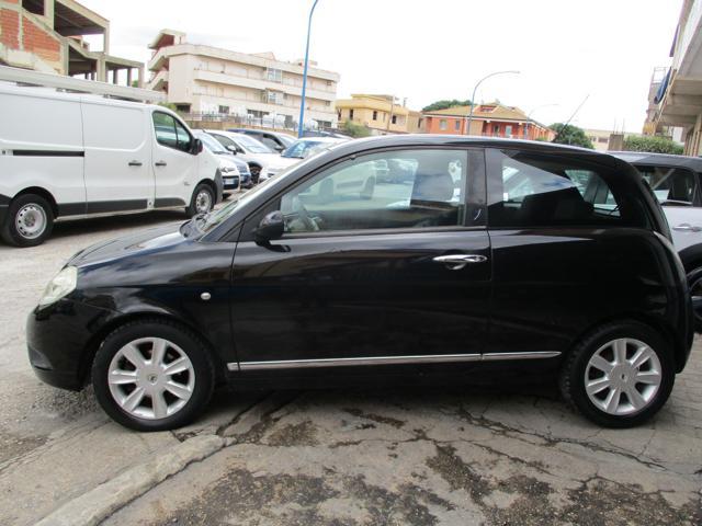 LANCIA Ypsilon 1.4 8V 78cv 3p Argento