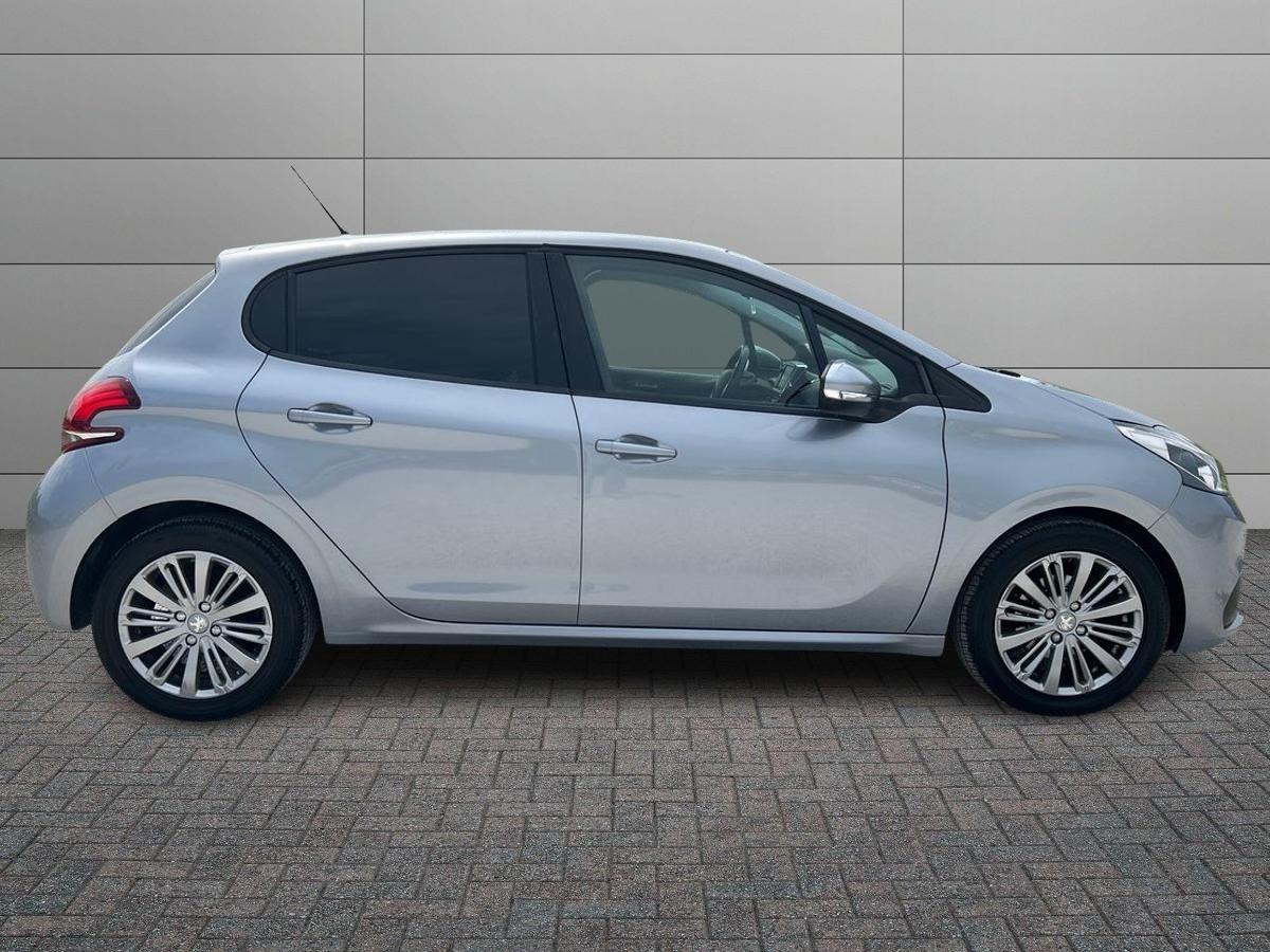 PEUGEOT 208 I 2015 - 208 5p 1.2 puretech Allure s&s 82cv neopatentat