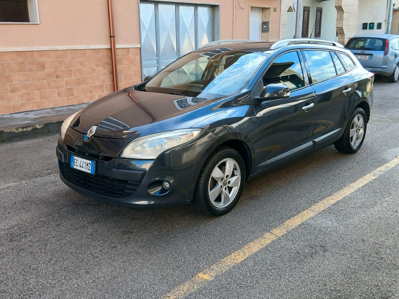 Renault Megane Mégane 1.5 dCi 110CV SporTour Dynamique