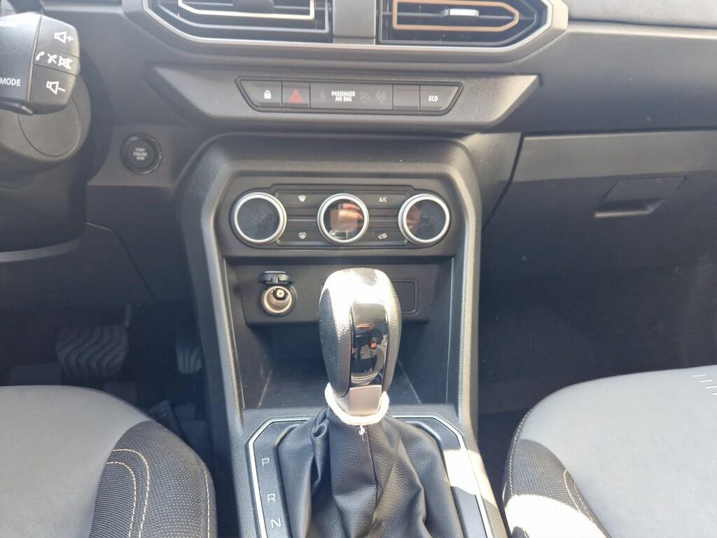 Dacia Jogger 1.6 hybrid Extreme 140cv 7 POSTI NEOPATENTATI