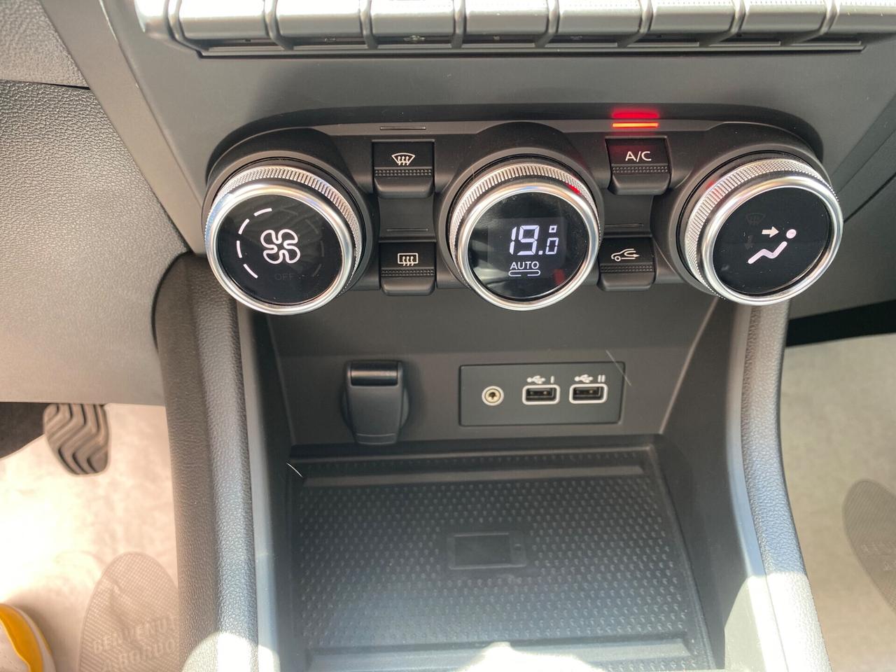 Renault Captur TCe 90 CV Techno