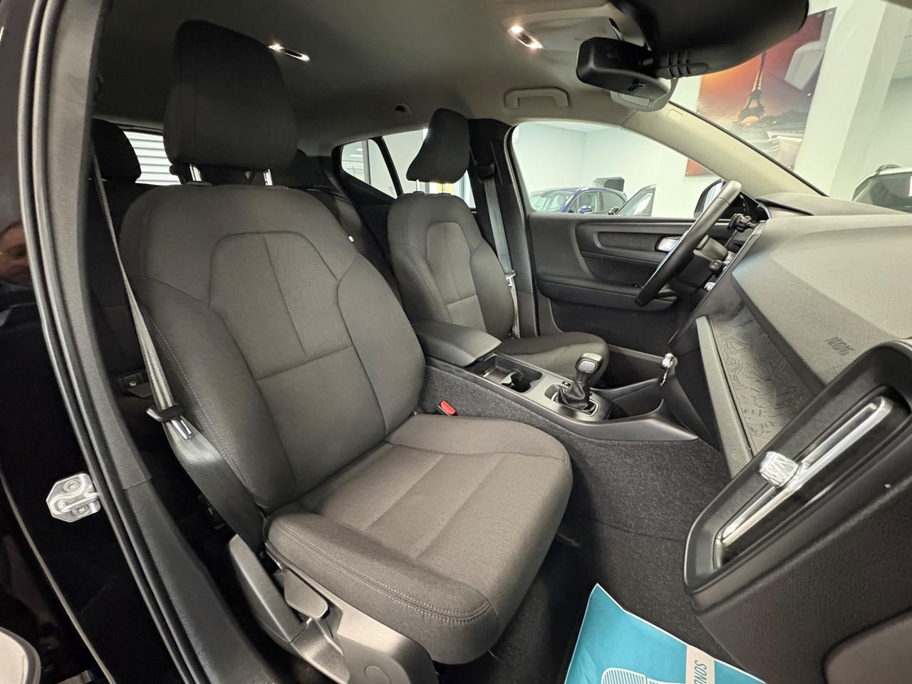 Volvo XC40 T2 1.5 benzina 130cv 2021 km 34000
