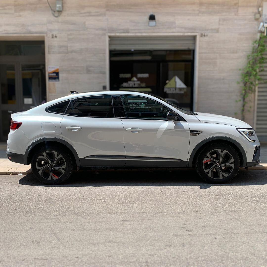 Renault Arkana Hybrid E-Tech 94CV R.S. Line