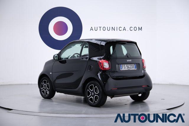 SMART ForTwo 70 1.0 TWINAMIC TETTO PANORAMA NEOPATENTATI