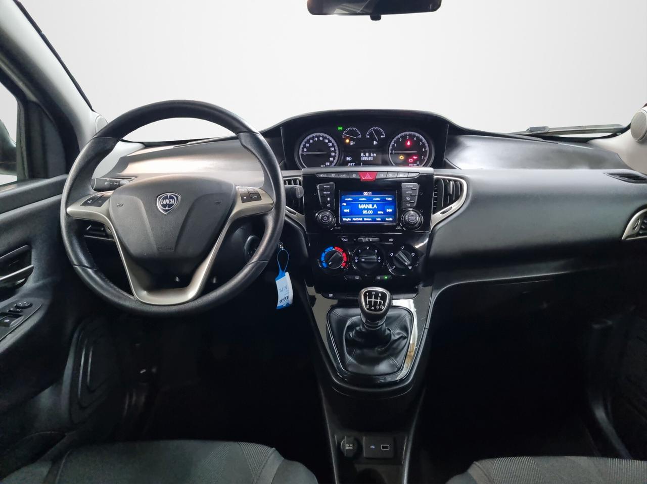 Lancia Ypsilon 1.0 FireFly 5 porte S&S Hybrid Ecochic Gold