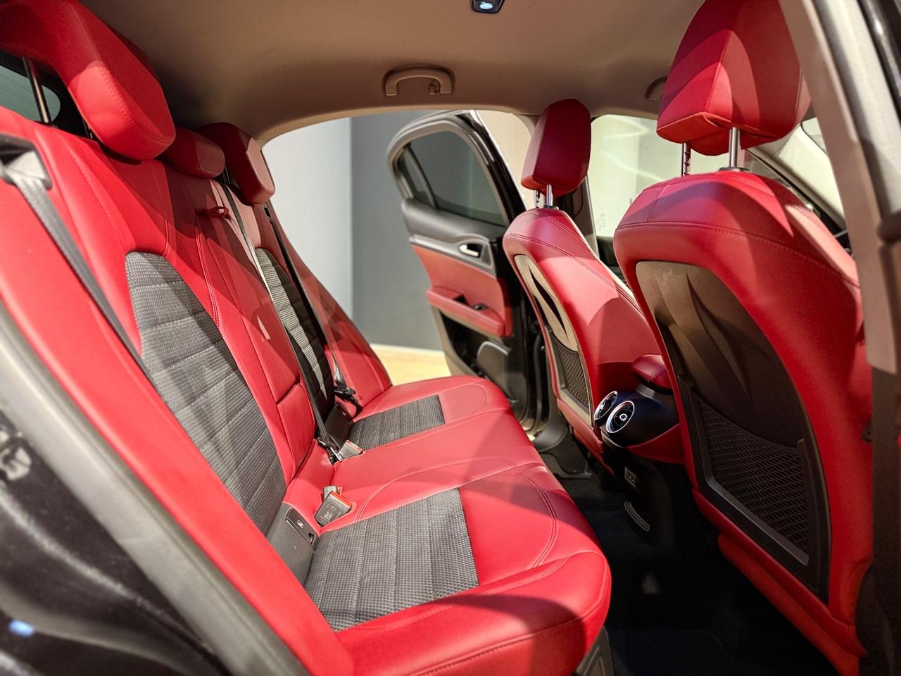 Alfa Romeo Stelvio 2.2 Turbodiesel 190 CV AT8 Q4 Sprint