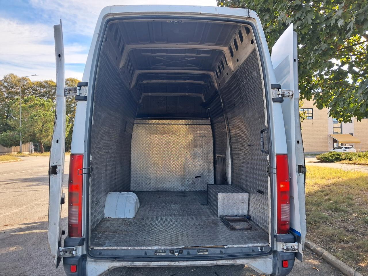 OFFICINA MOBILE DAILY