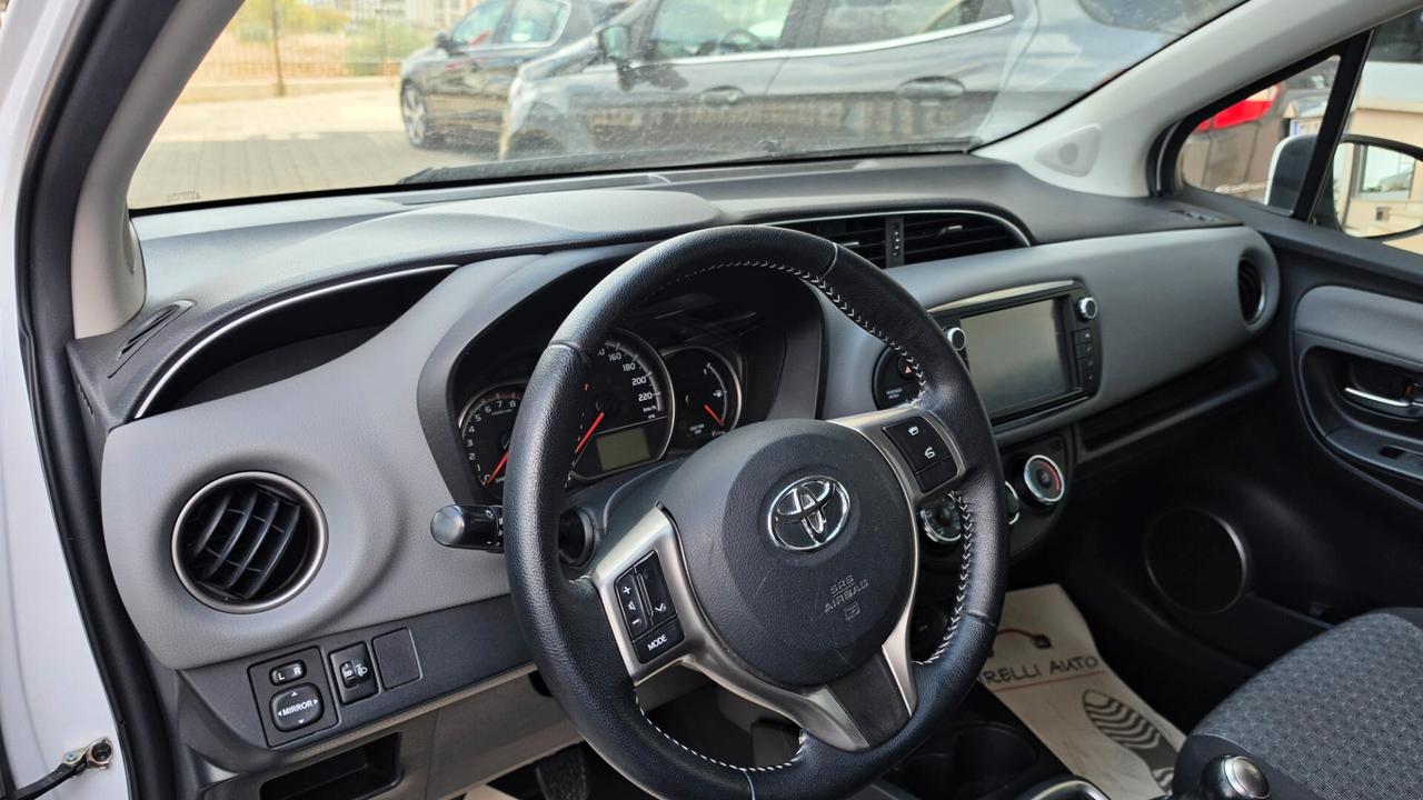 Toyota Yaris 1.0 5 porte Active