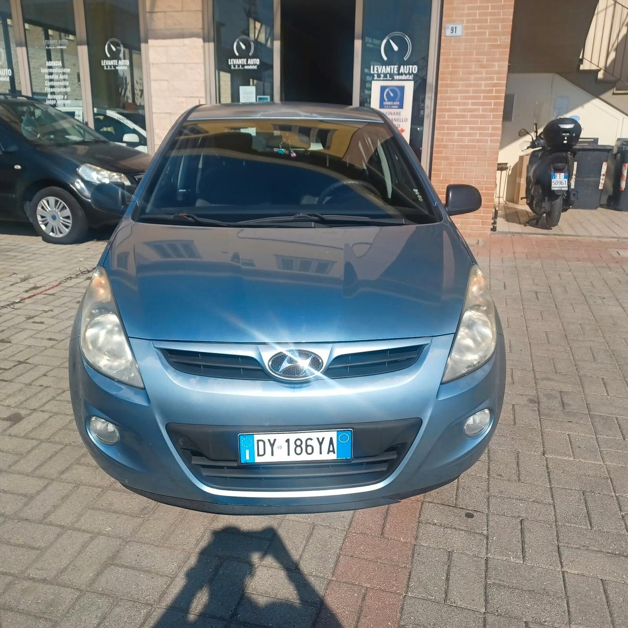 162.258KM HYUNDAI I20 GPL DI FABBRICA NEOPATENTATI