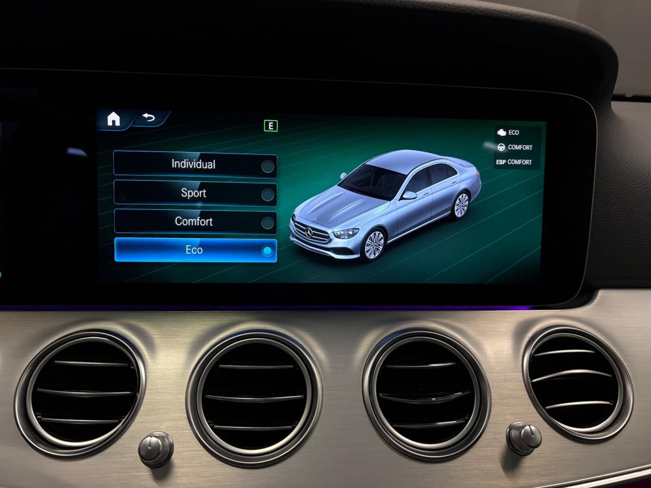 Mercedes-benz E 200 *BERLINA*SPORT*PELLE*