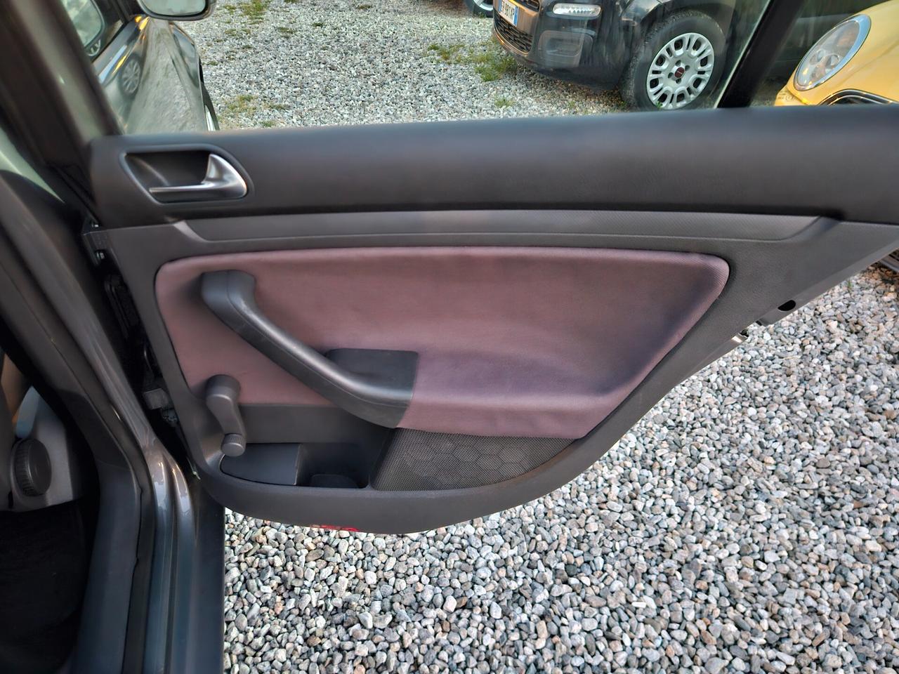 Volkswagen Golf 1.9 TDI 5p. Comfortline