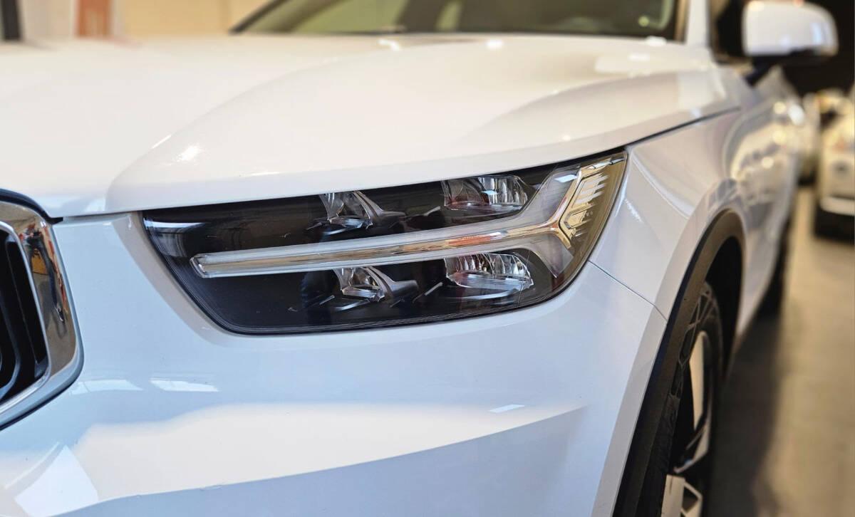 Volvo XC40 2.0 t4 Momentum awd geartronic my20