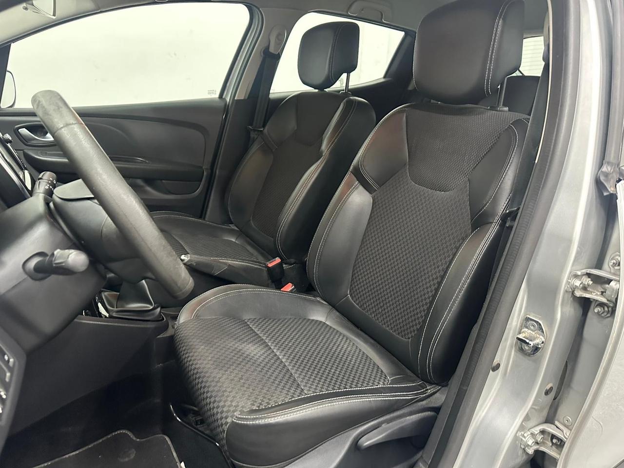 Renault Clio dCi 8V 90 CV 5 porte Duel2