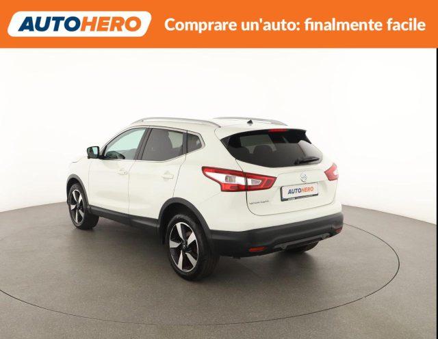 NISSAN Qashqai 1.5 dCi N-Connecta