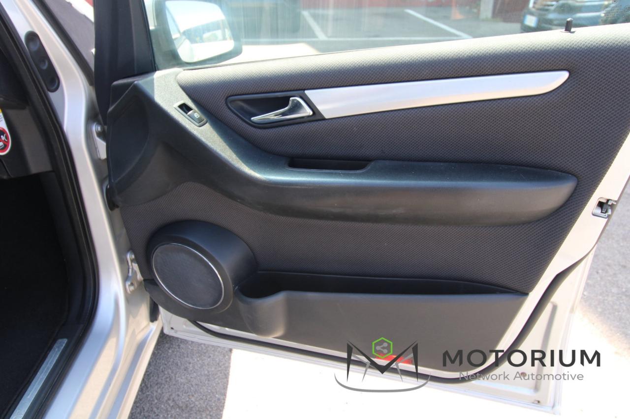 MERCEDES A 180 ELEGANCE