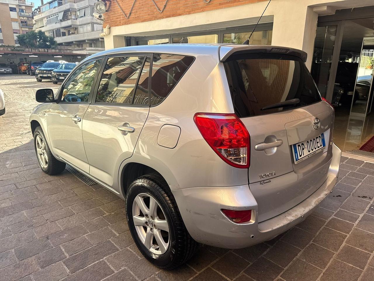 TOYOTA RAV4 Crossover 2.2 D-4D 136CV Sol