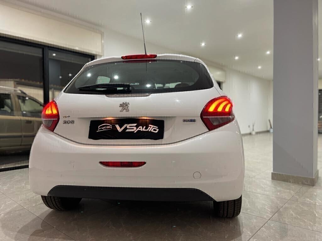 Peugeot 208 BlueHDi 75 5 porte Allure