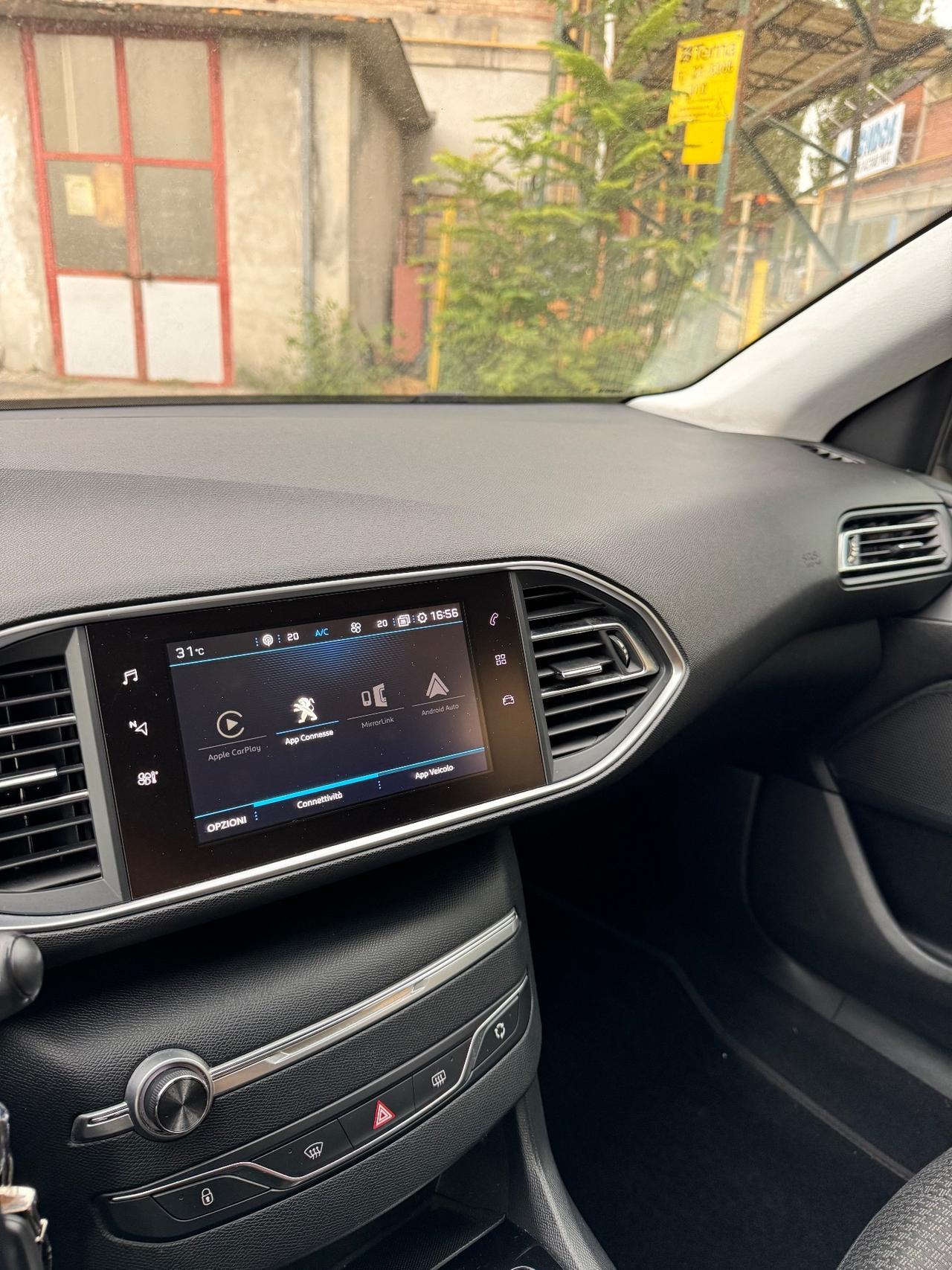 Peugeot 308 BlueHDi 130 S&S SW Allure