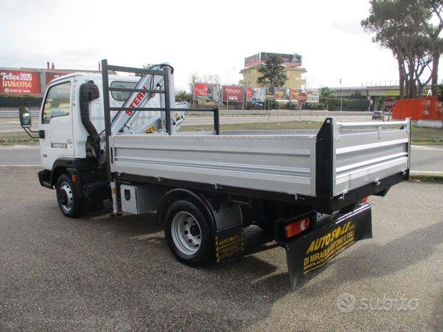 Nissan Cabstar 3000 TDI GRU STERN 025 4 SFILI+CAS