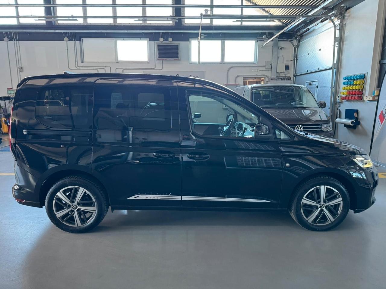 Volkswagen Caddy 2.0 TDI 122 CV DSG Style