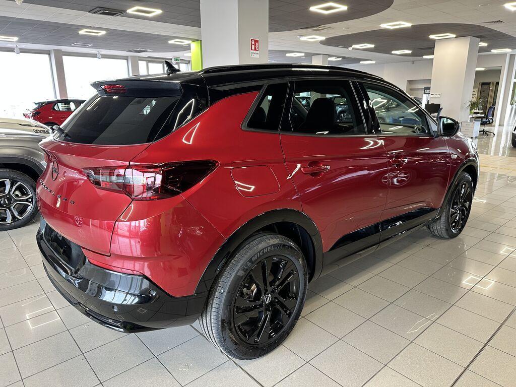 Opel Grandland 1.2 GS AT8