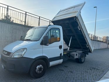 IVECO Daily 35C11 Ribaltabile Trilaterale – Pronto al lavoro