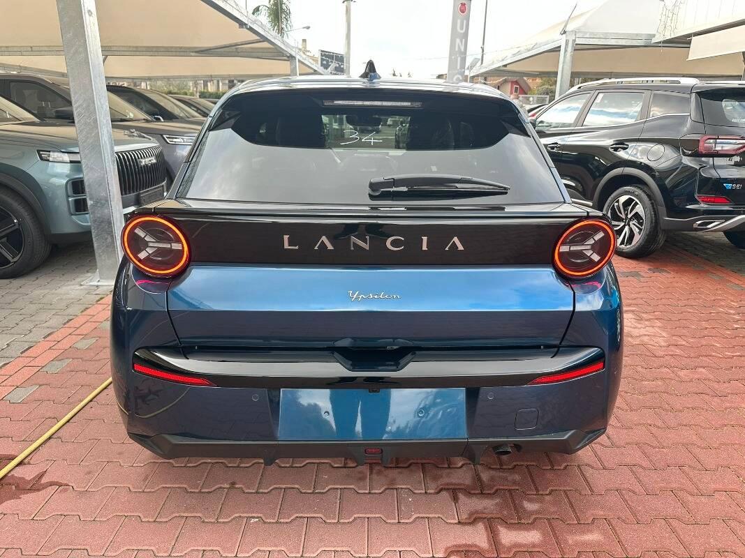 Lancia Ypsilon 1.2 mhev LX 110cv e-dct