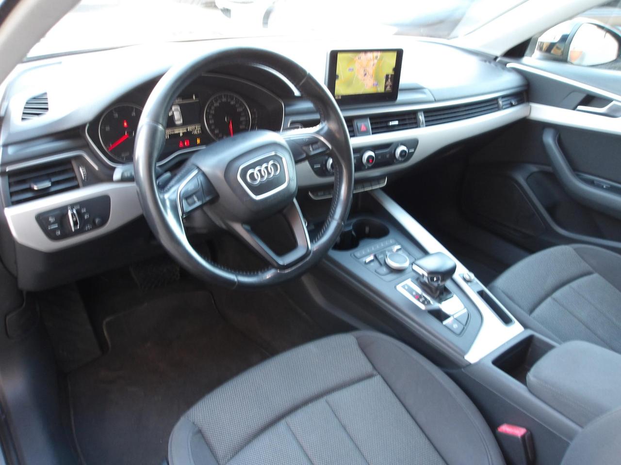 Audi A4 Avant 35 2.0 tdi Design 150cv s-tronic