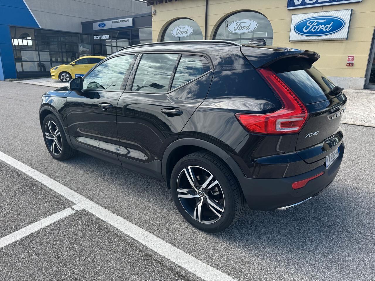 Volvo XC40 D4 AWD R-Design 2.0TDCi 190CV Automatica