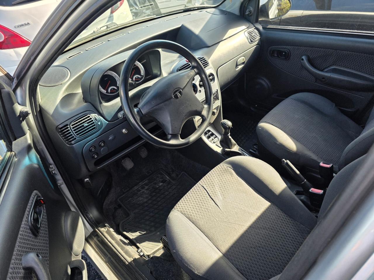 Tata Indica Vista 1.4 Safire 5p. 2011