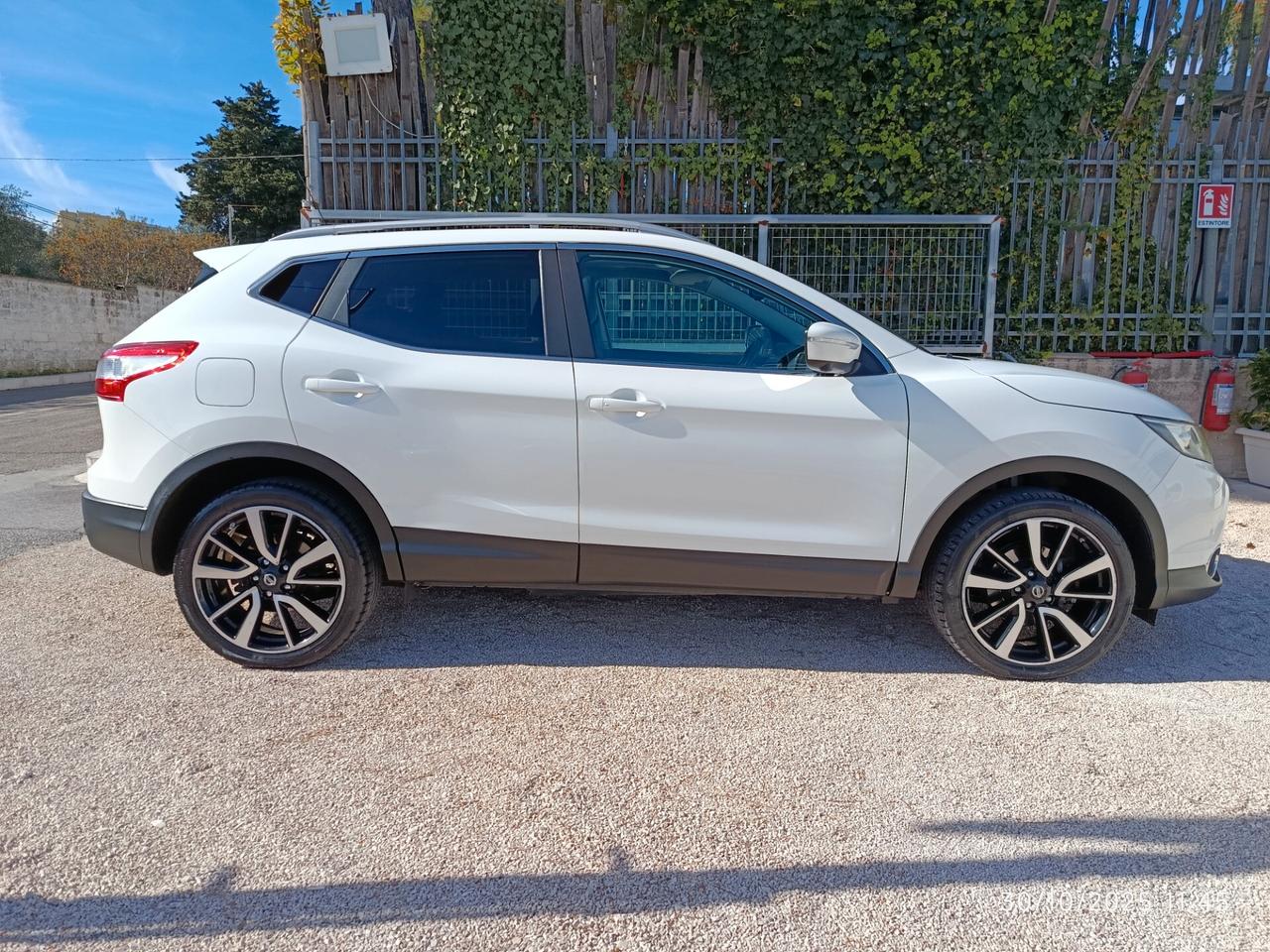 Nissan Qashqai 1.5 dCi Tekna 360