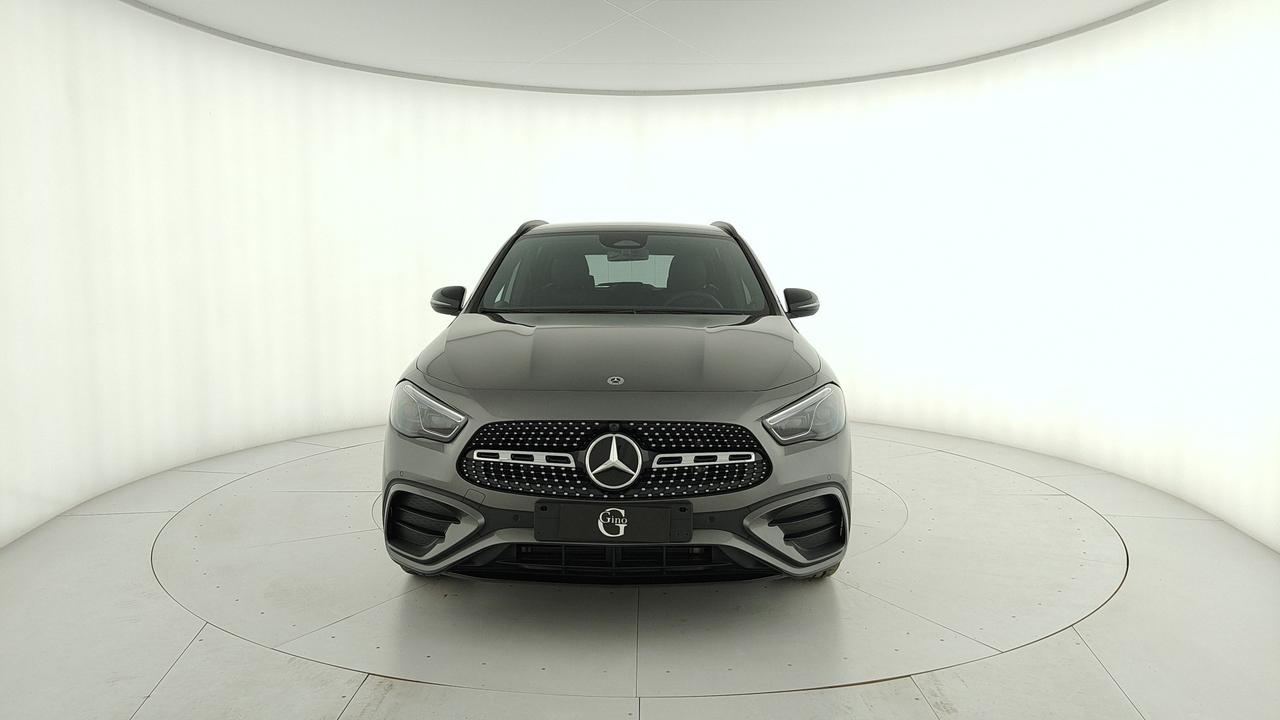 Mercedes-Benz GLA 200 d automatic
